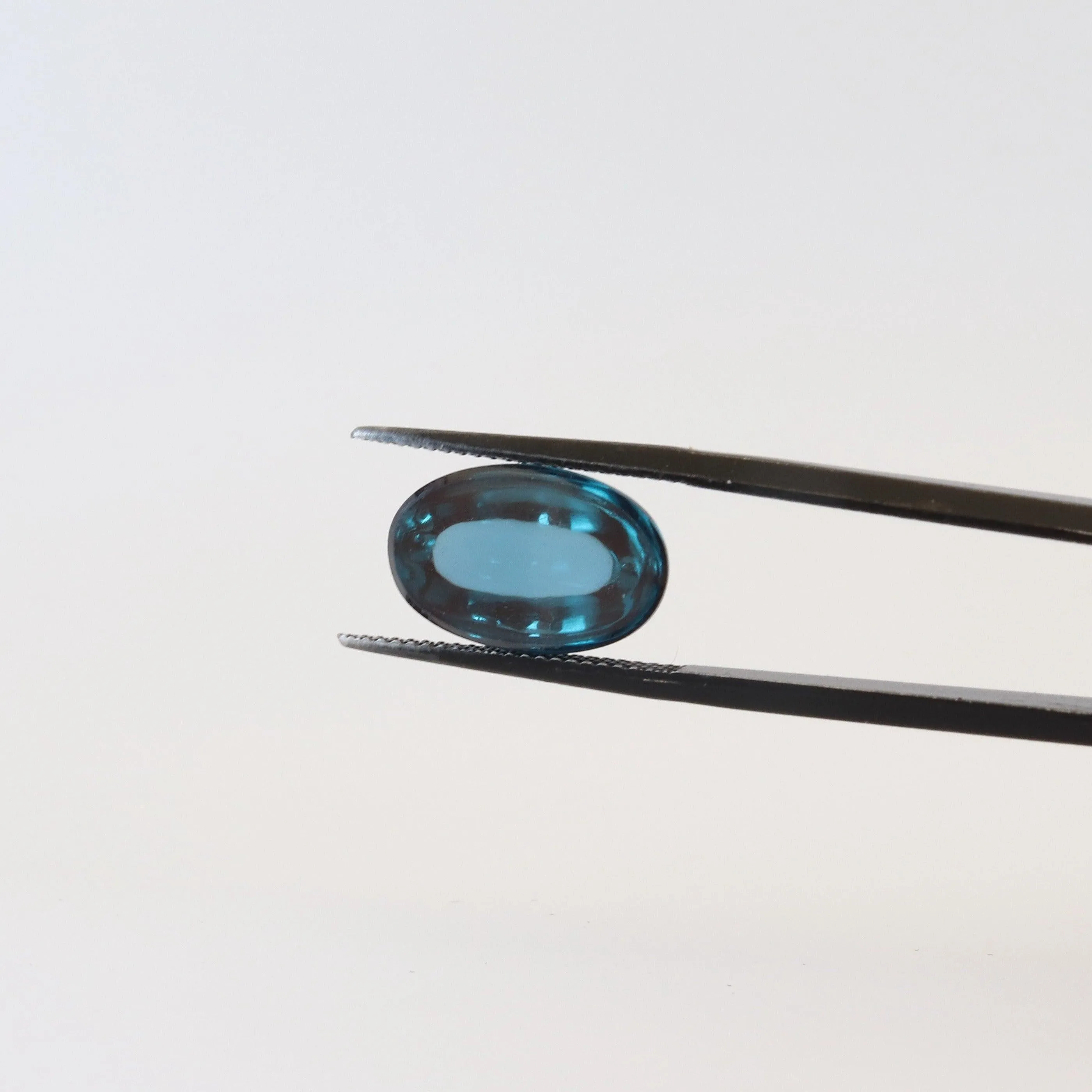 10mmx15mm London Blue Topaz Oval Cabochon Stone