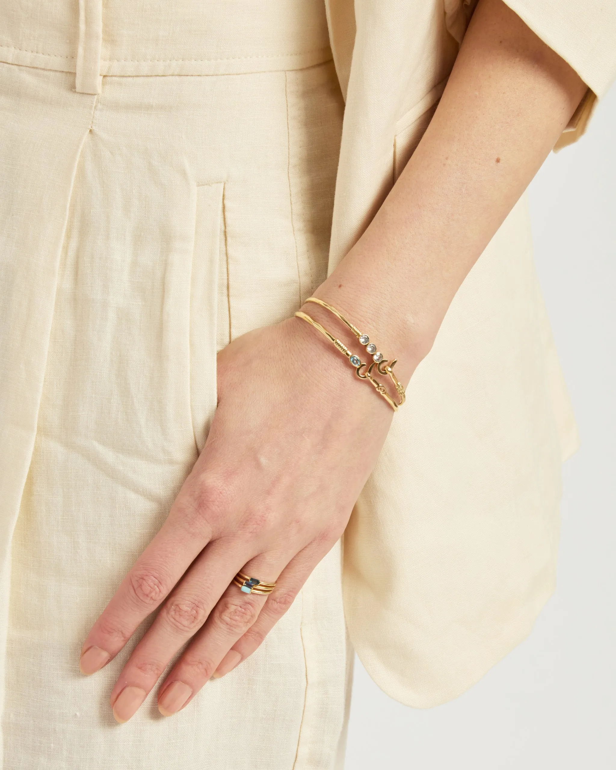 14K Gold St. John Hook Bracelet with Stone, 2.5mm - London Blue Topaz