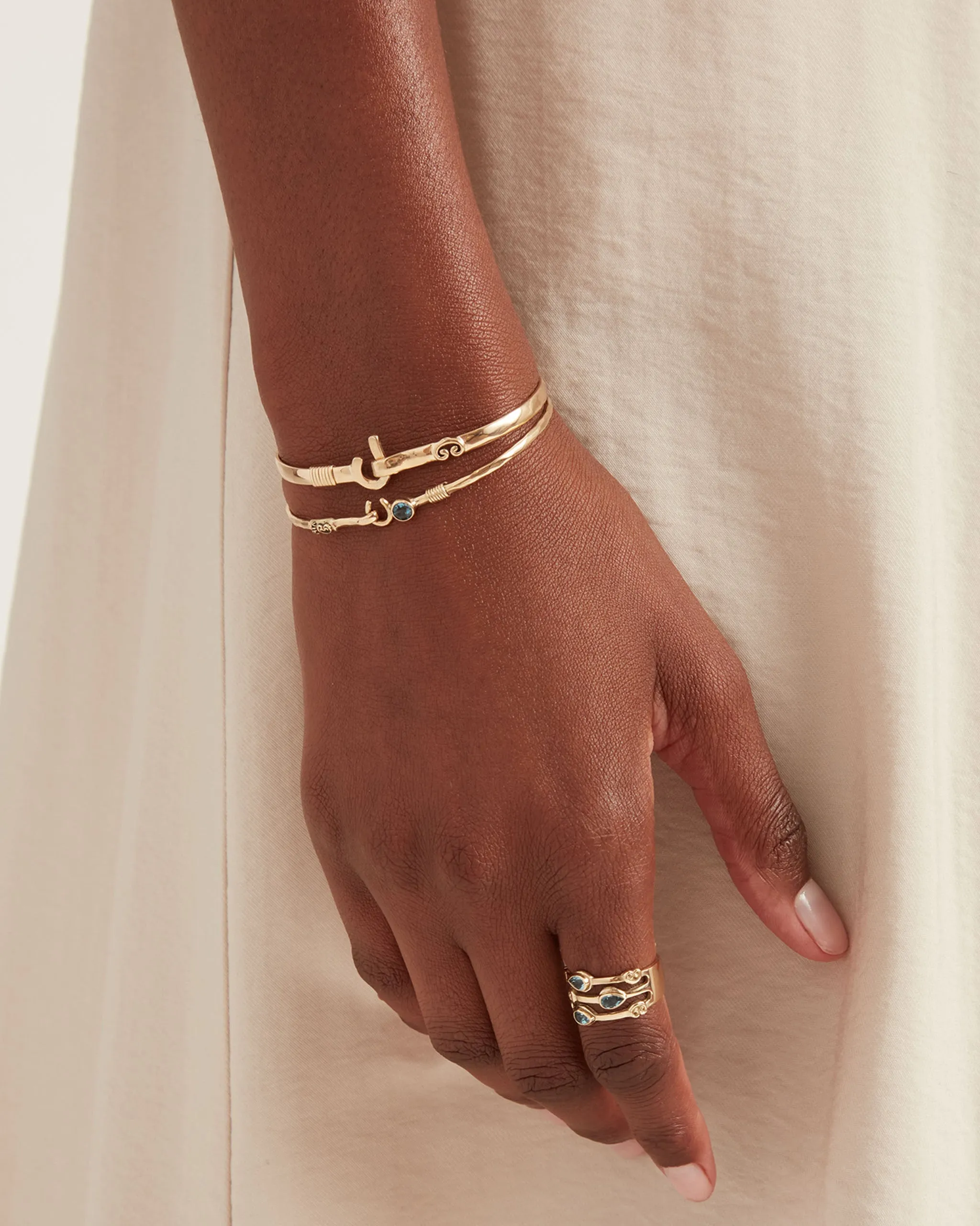 14K Gold The Hook Bracelet with Stone, 2mm - London Blue Topaz