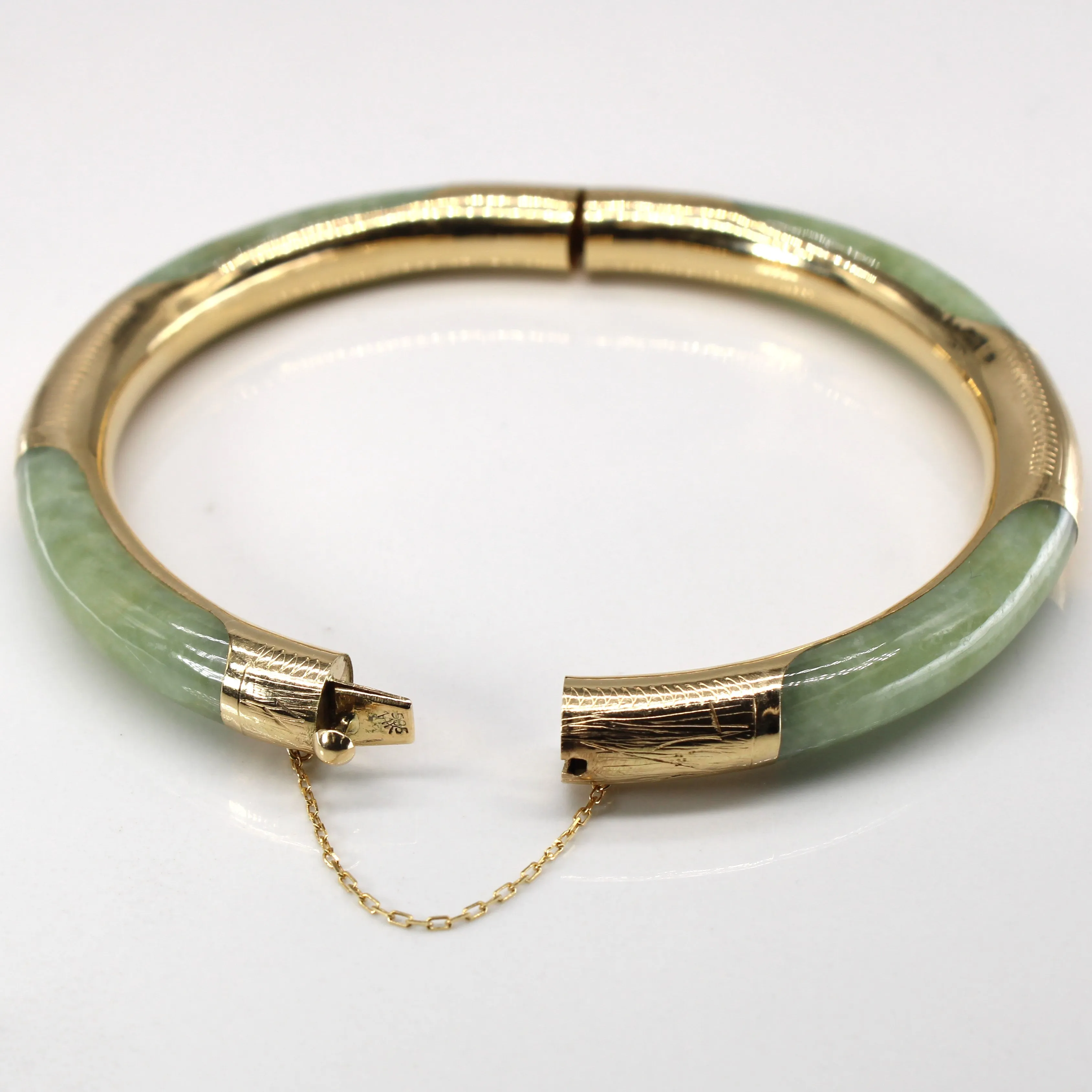 14k Yellow Gold Jadeite Gold Bangle | 7" |