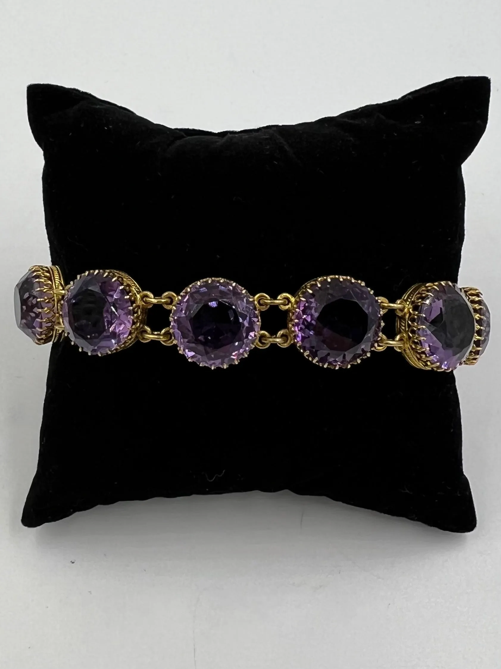 1890s Victorian Round Amethyst Gold Line Bracelet