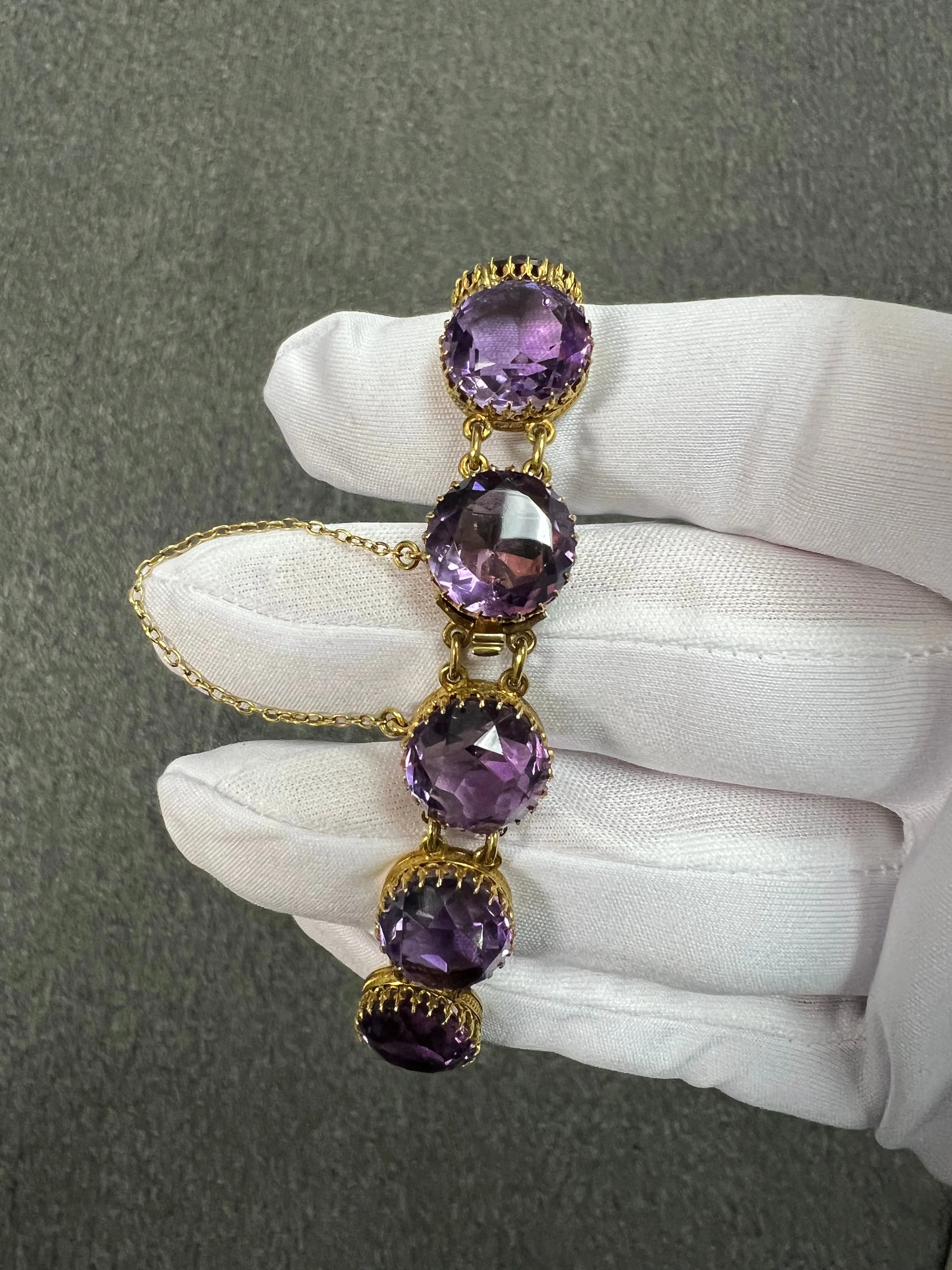 1890s Victorian Round Amethyst Gold Line Bracelet