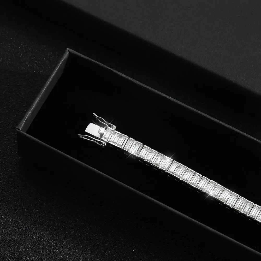 18K Gold Diamond Bracelet
