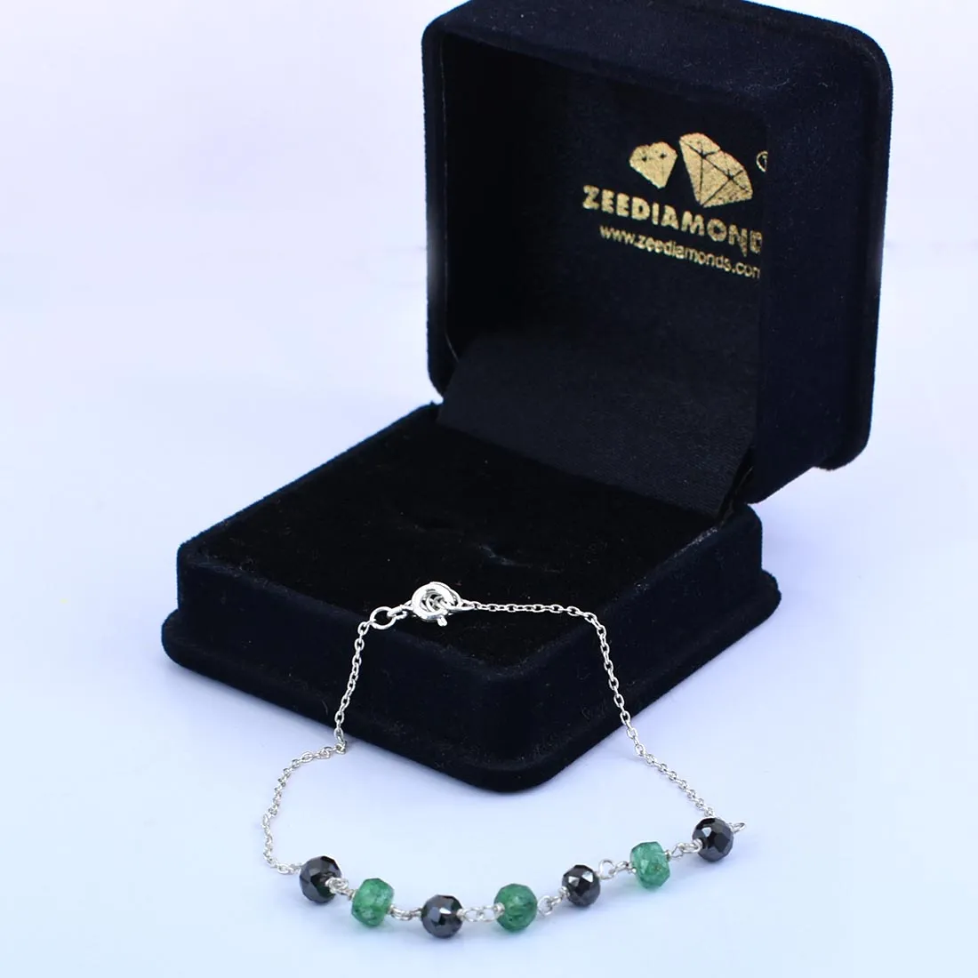 5 mm Certified Emerald Gemstone Chain Bracelet With Black Diamond Bead