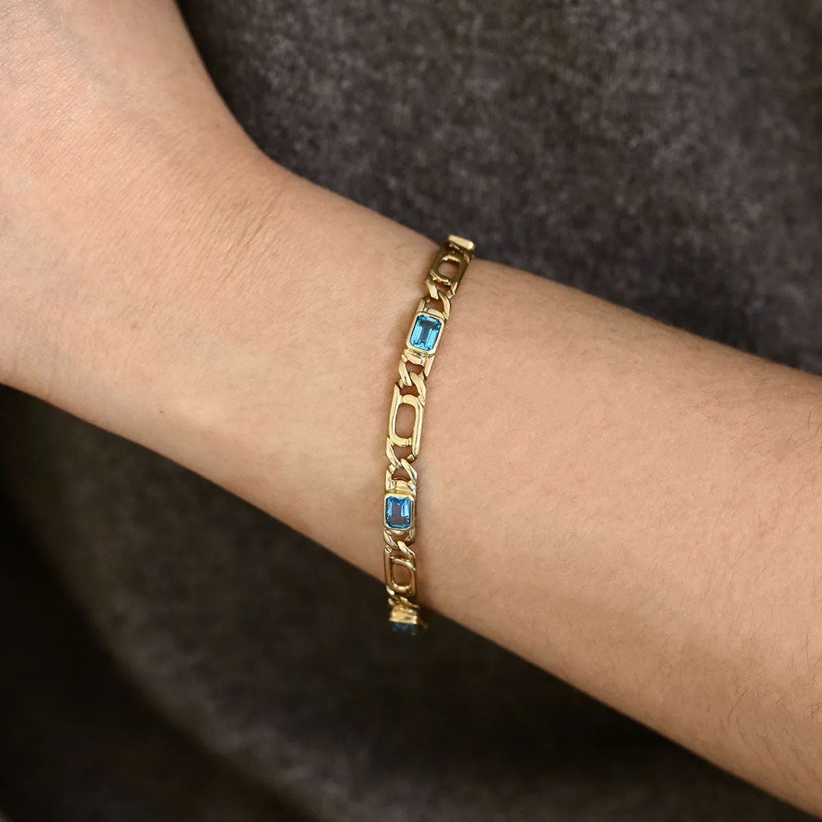 7.5" Blue Topaz Link Bracelet | Pre-Loved | 9K Yellow Gold