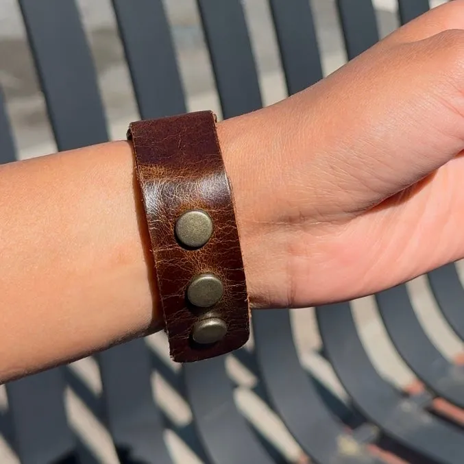 8 Rows Leather Bracelet – With Gems