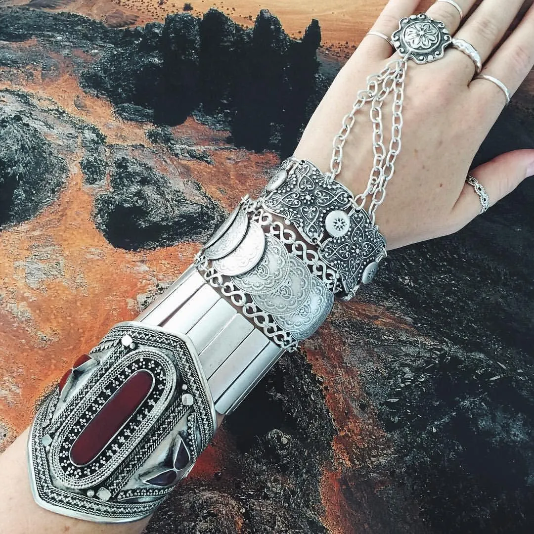 Akseki Boho Slave Ring Cuff