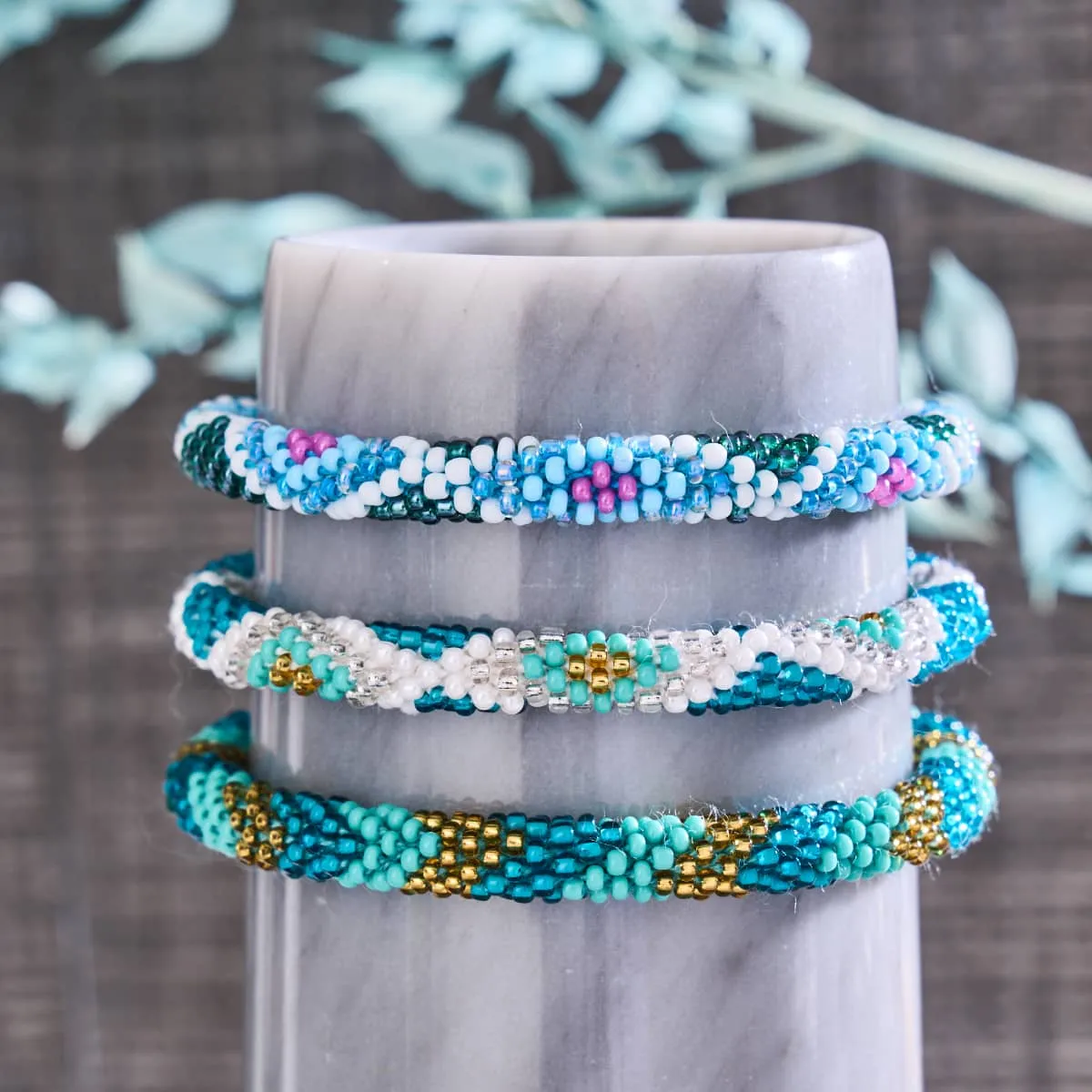 Amphitrites Underwater Garden | Himalayan Glass Bead Bracelet