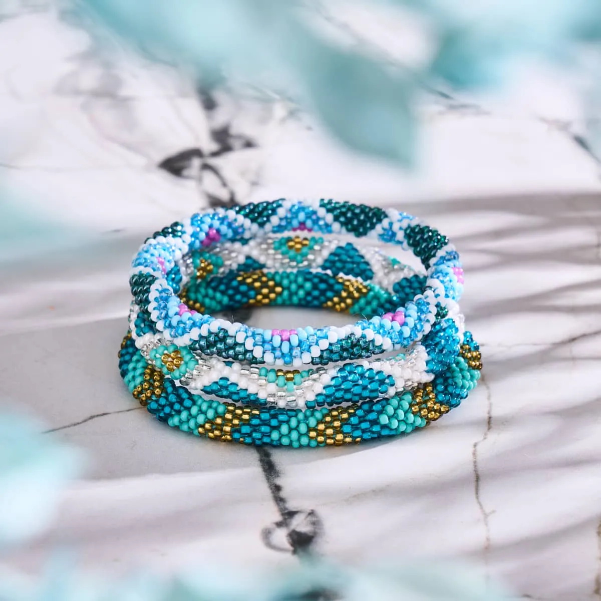 Amphitrites Underwater Garden | Himalayan Glass Bead Bracelet