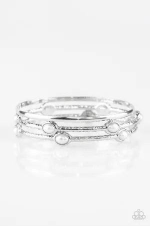Bangle Belle White Paparazzi Bracelet