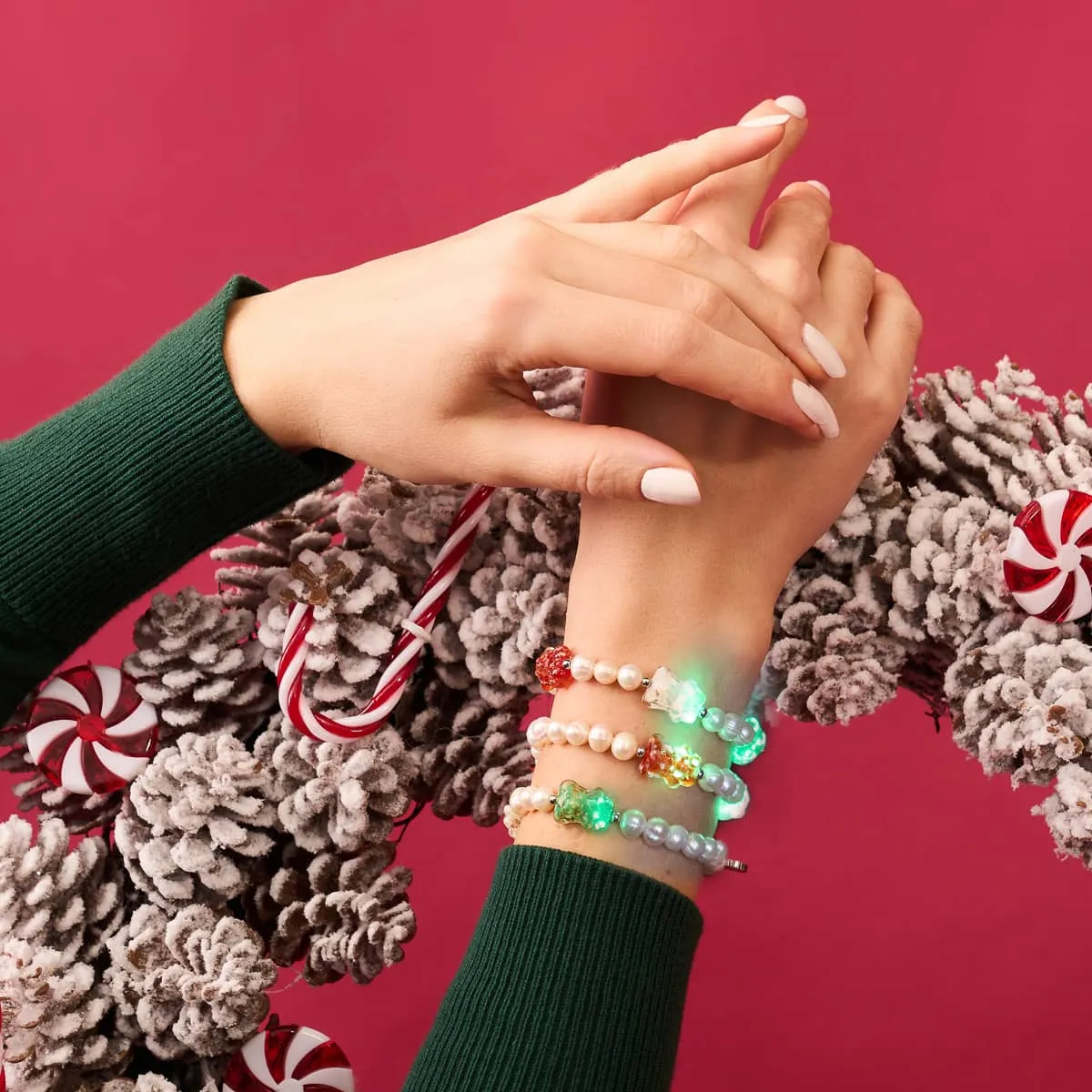 Beary Christmas | Silver | Pearl x Firefly Glass Bear Bracelet