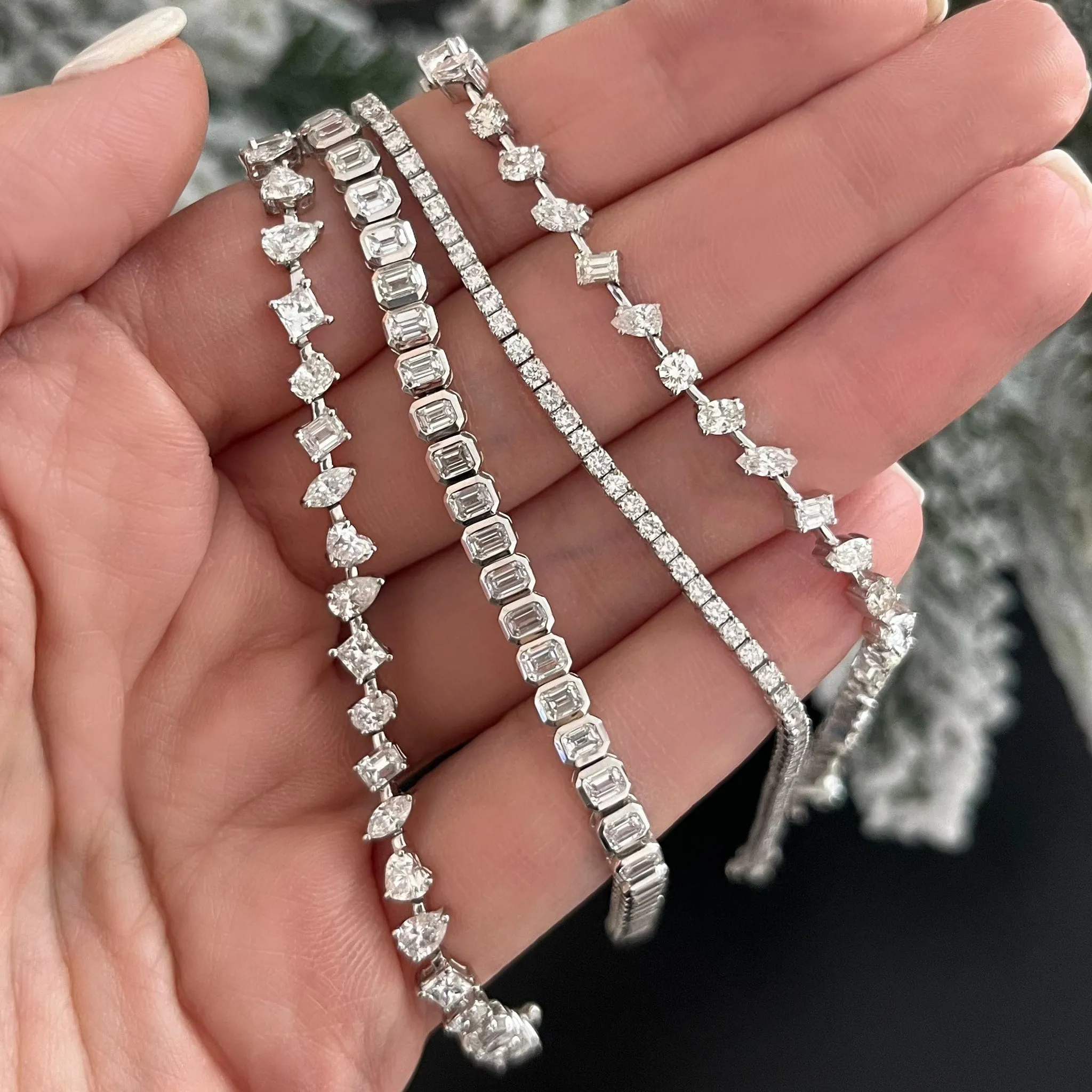Bezel Emerald Cut Diamond Tennis Bracelet