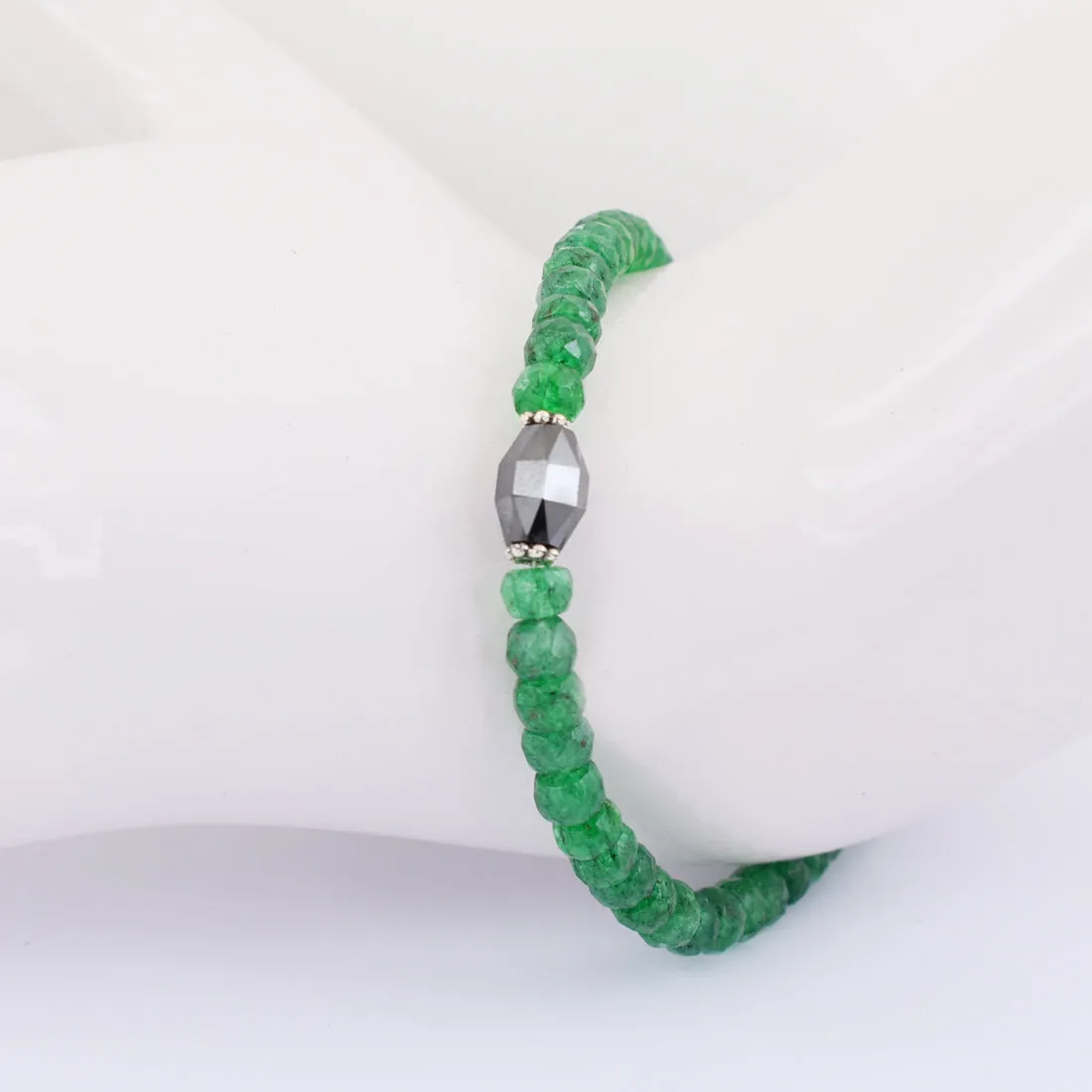 Certified 5 mm Emerald Gemstone Bracelet With Drum Shape Black Diamond Bead
