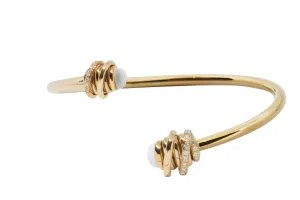 de GRISOGONO Toi & Moi 18-karat White Opal and Diamond Cuff