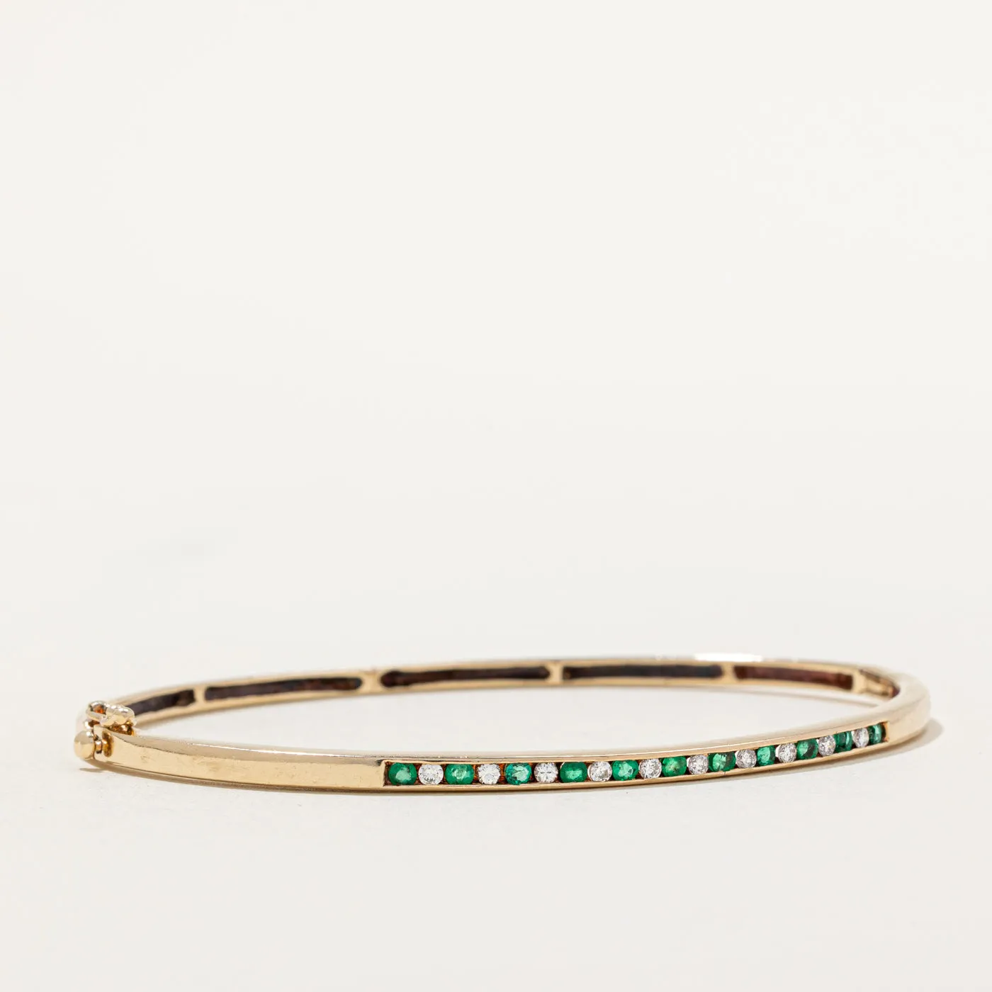 Emerald & Diamond Bracelet | 0.22ctw, 0.18ctw | 7" |