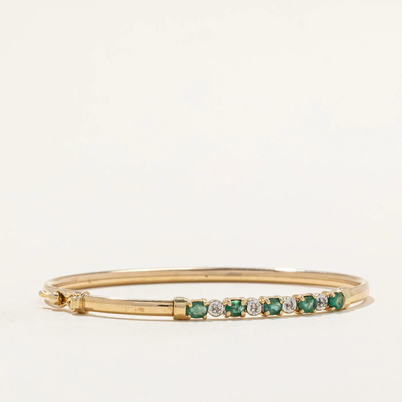 Emerald & Diamond Bracelet | 0.60ctw, 0.02ctw | 7" |
