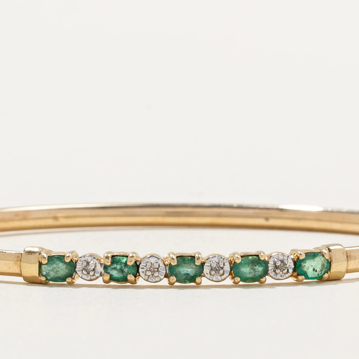 Emerald & Diamond Bracelet | 0.60ctw, 0.02ctw | 7" |