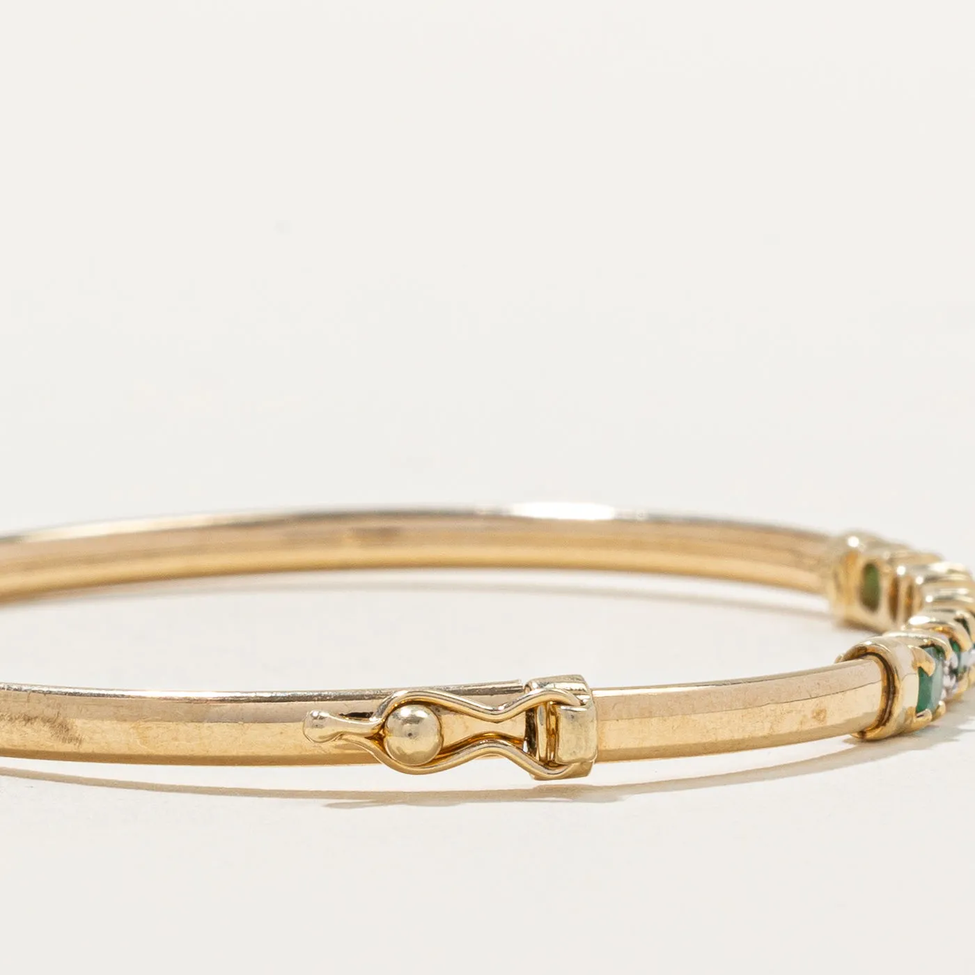 Emerald & Diamond Bracelet | 0.60ctw, 0.02ctw | 7" |