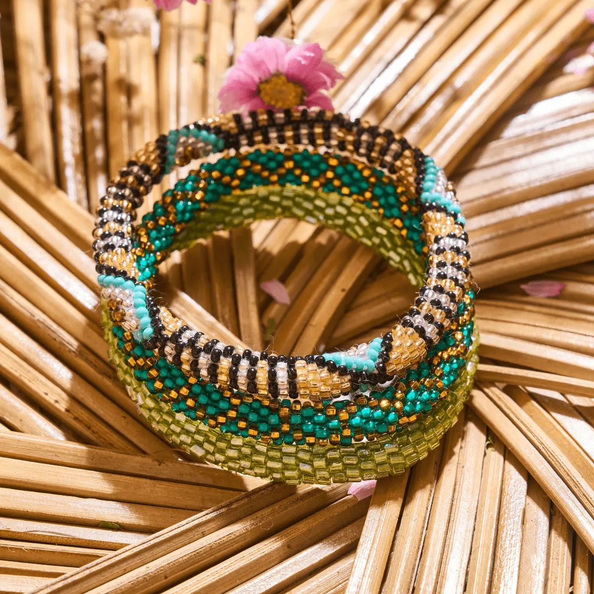 Emerald City | Himalayan Glass Bead Bracelet