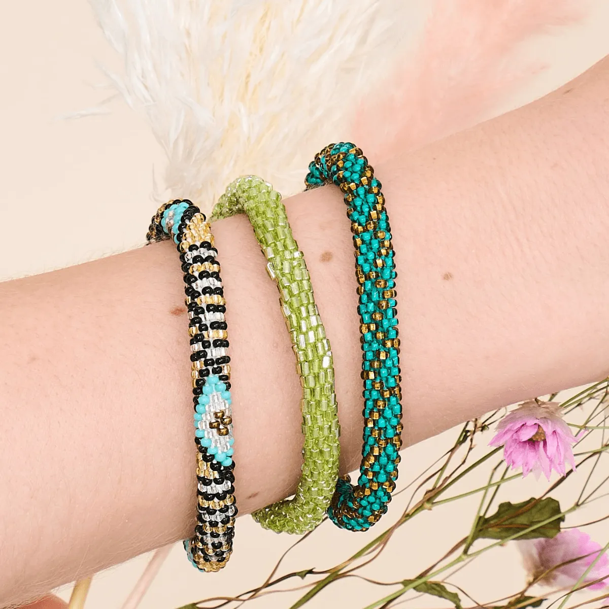 Emerald City | Himalayan Glass Bead Bracelet