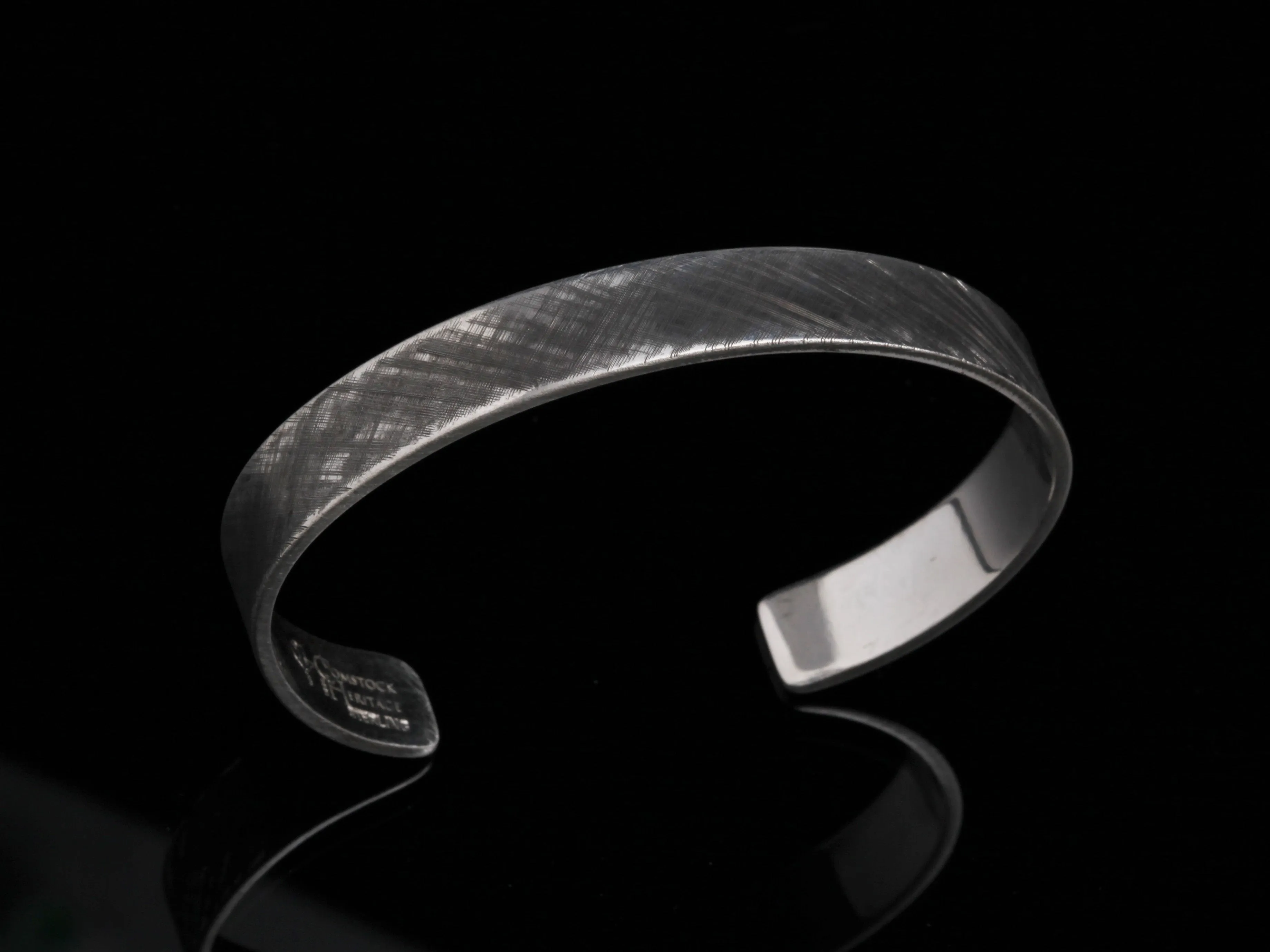 Florentine Cuff, Two Sizes