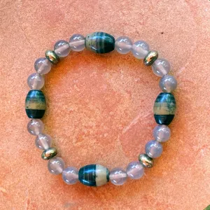 Grey agate, pyrite, 𝘕𝘢𝘵𝘶𝘳𝘢𝘭 opal, stretch bracelet
