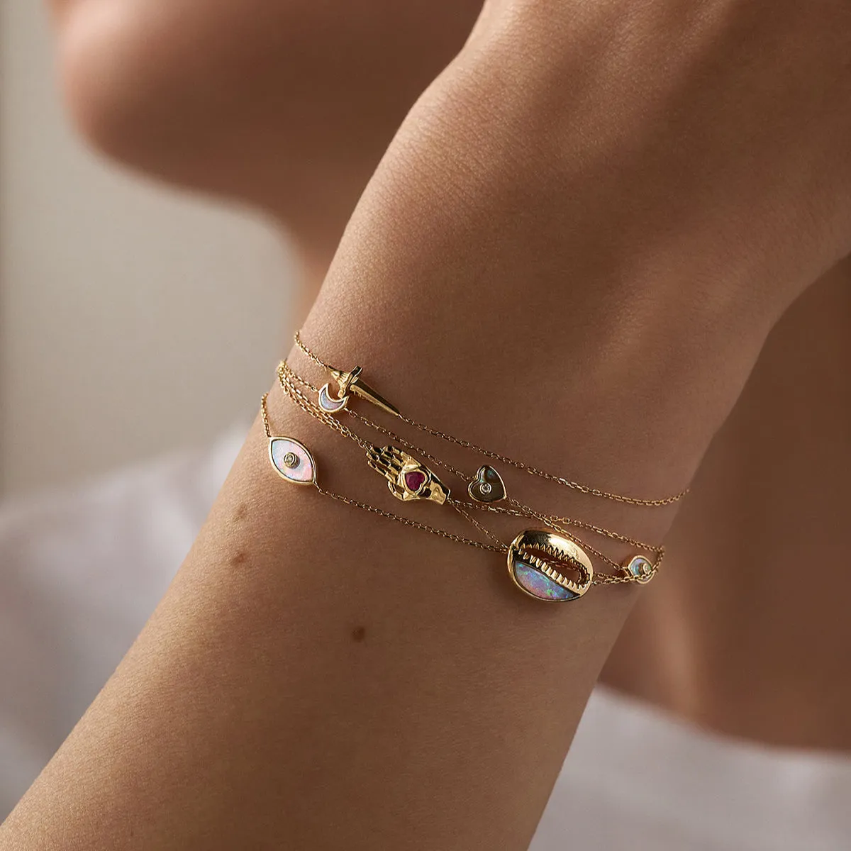 Inlay Eye Bracelet
