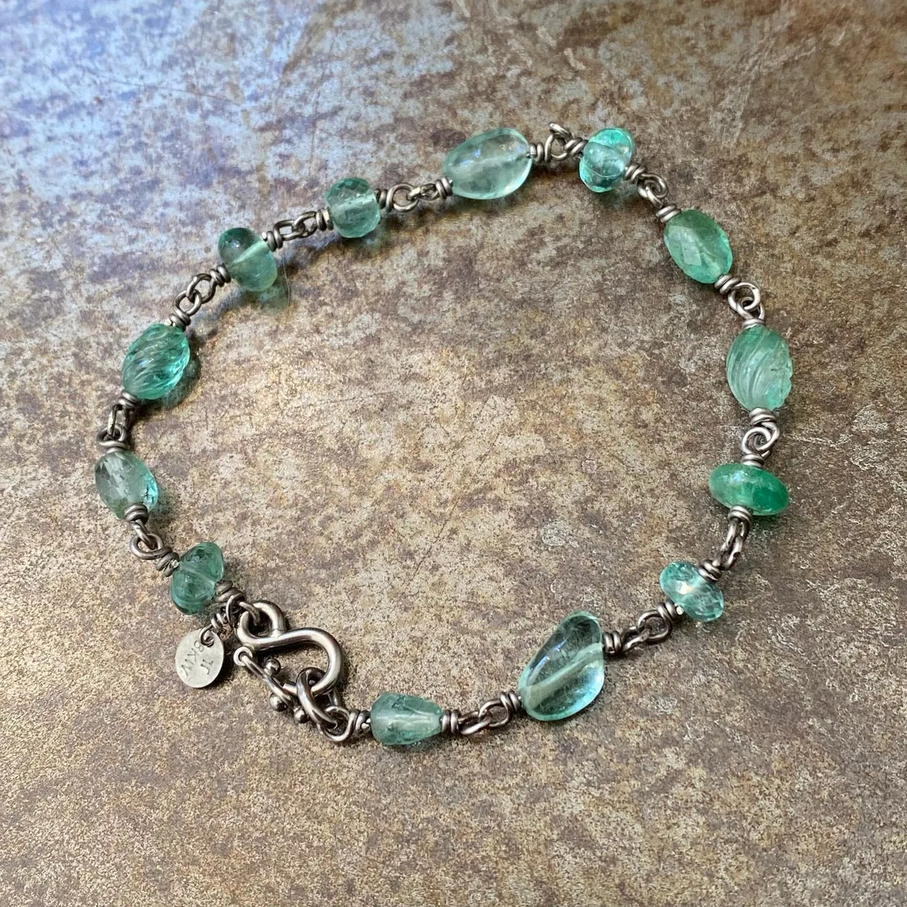 Isabella Treasure Chest Emerald Bracelet in 18K Alpine Gold