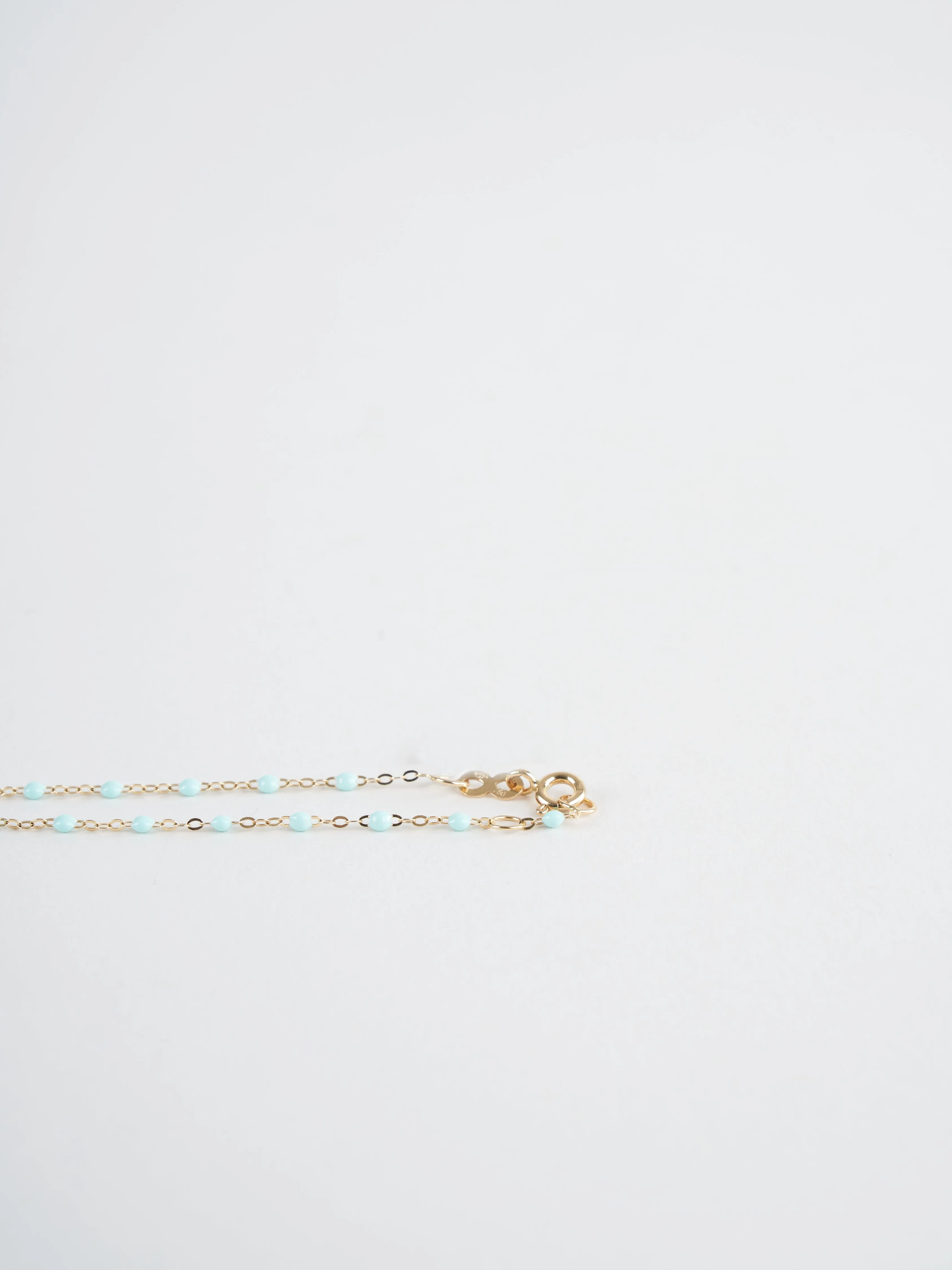 jade bead bracelet - yellow gold