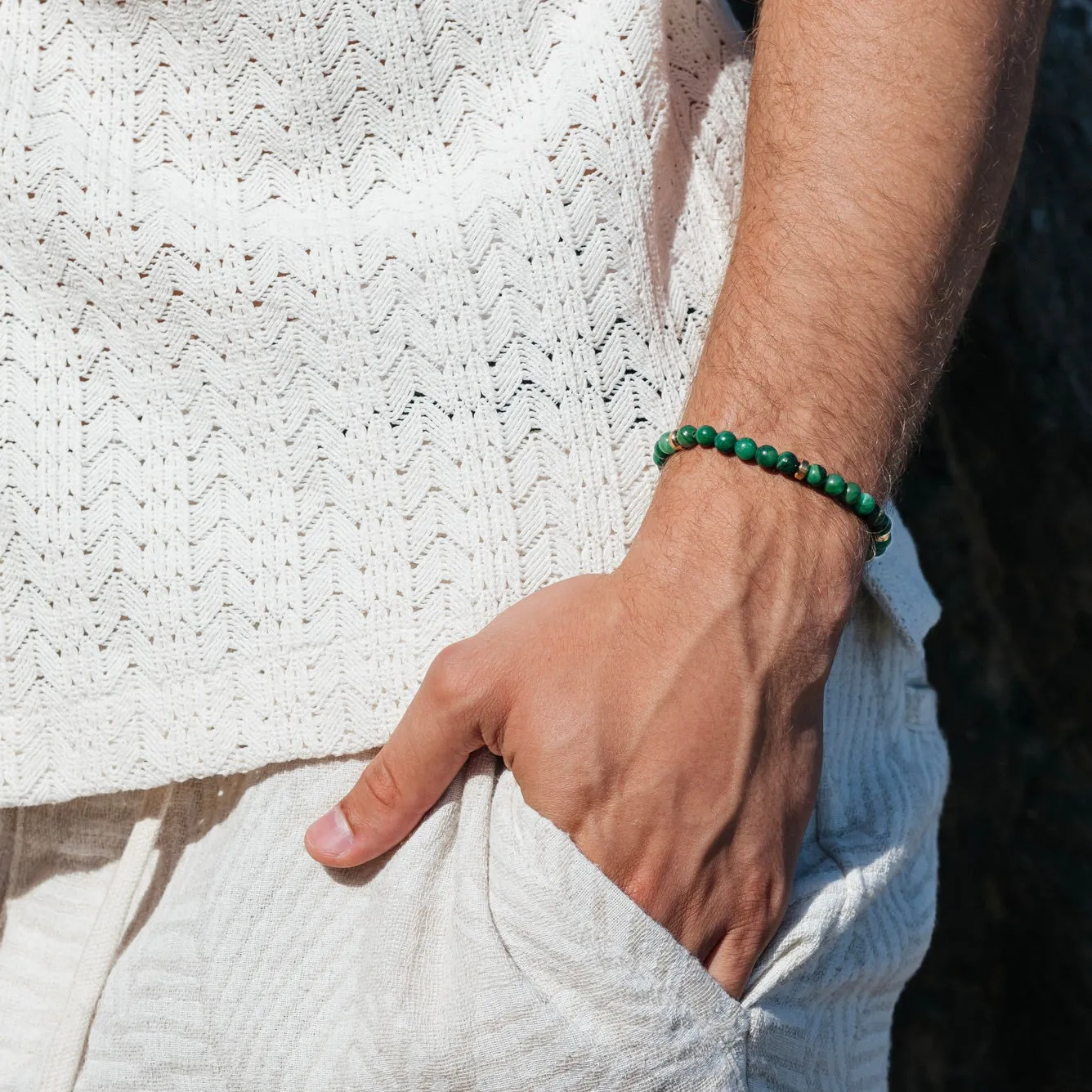 Jade Stone 6 mm & Gold Beads Bracelet