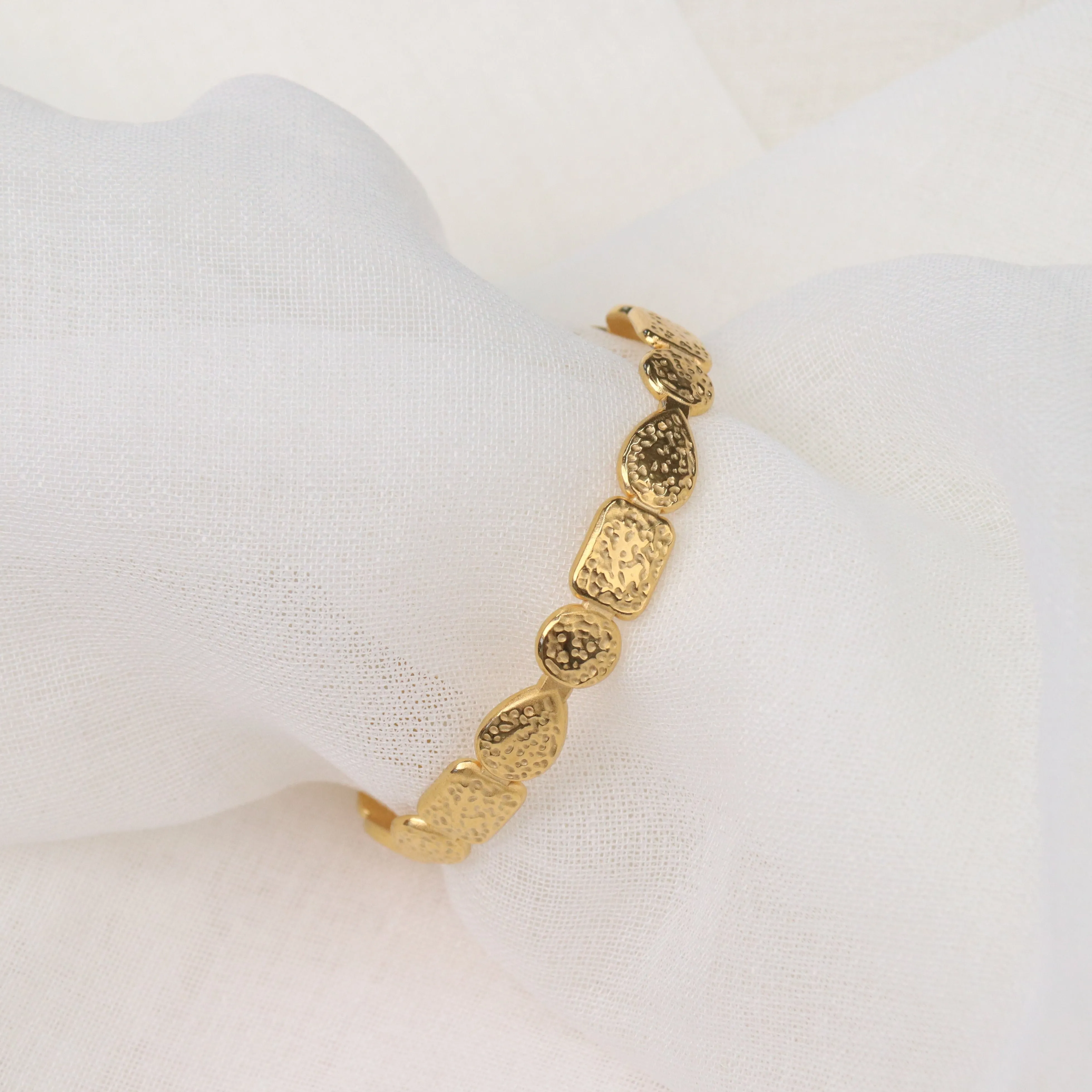 Juvelle | Stainless Steel 18K Gold Plated Cuff Bangle