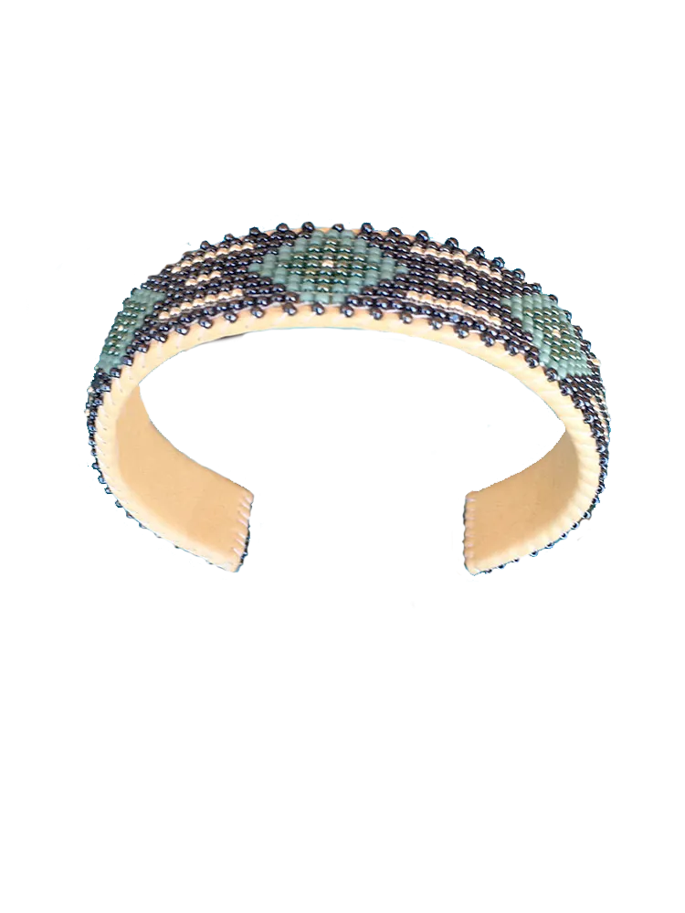 Kelly Etkie Glass Bead Cuff