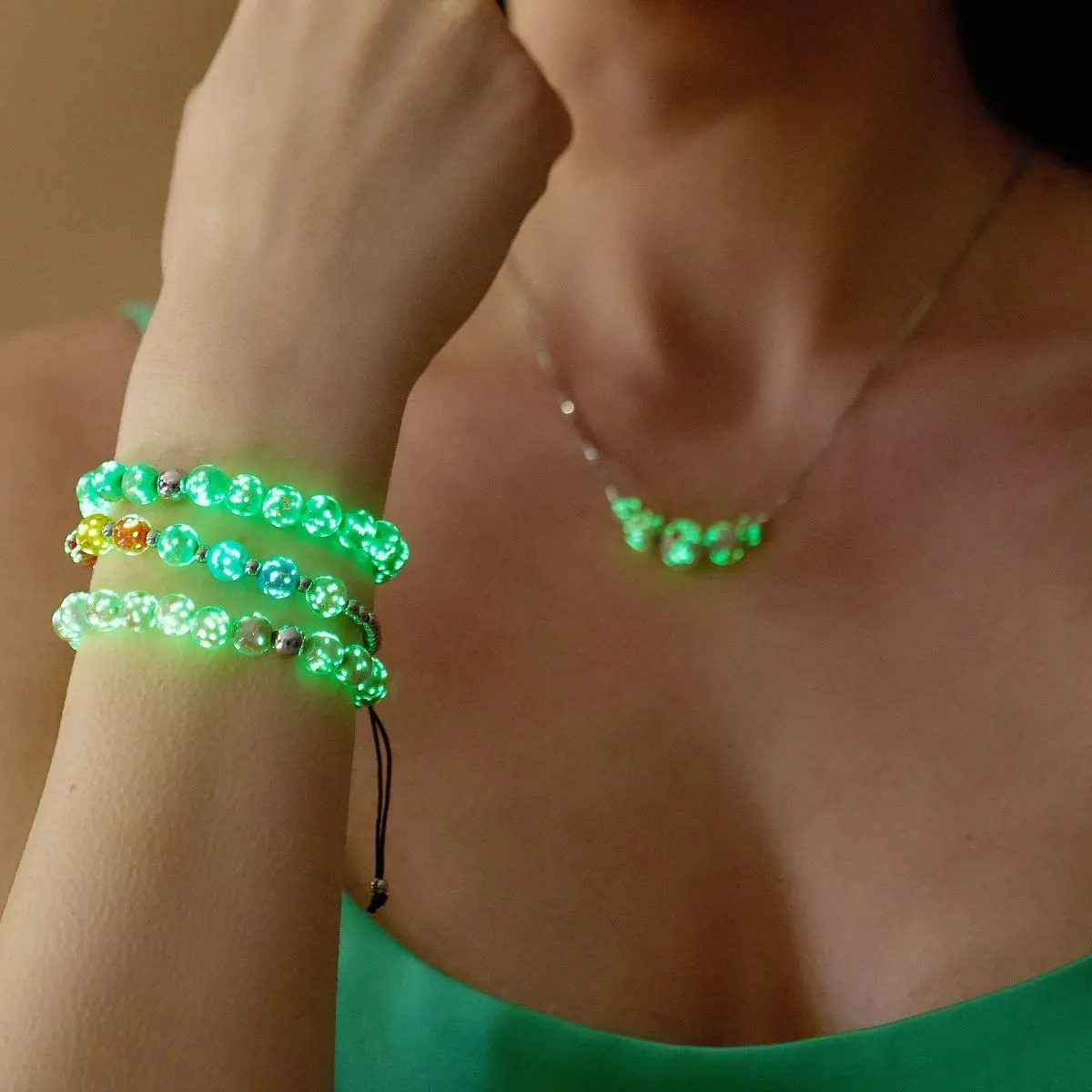 Kiwi | .925 Sterling Silver | Firefly Glass Bracelet