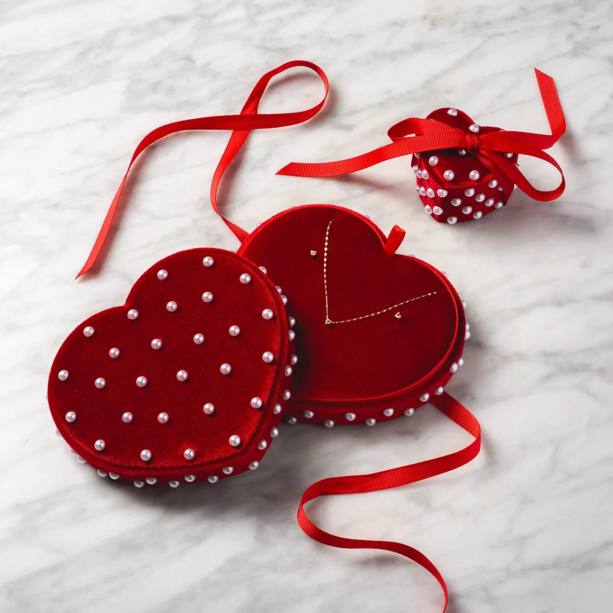 Limited Edition Valentine's Day Solid Gold Hearts Gift Set