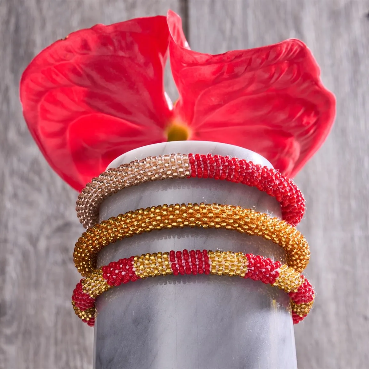 Lines in the Sand | Himalayan Glass Bead Bracelet