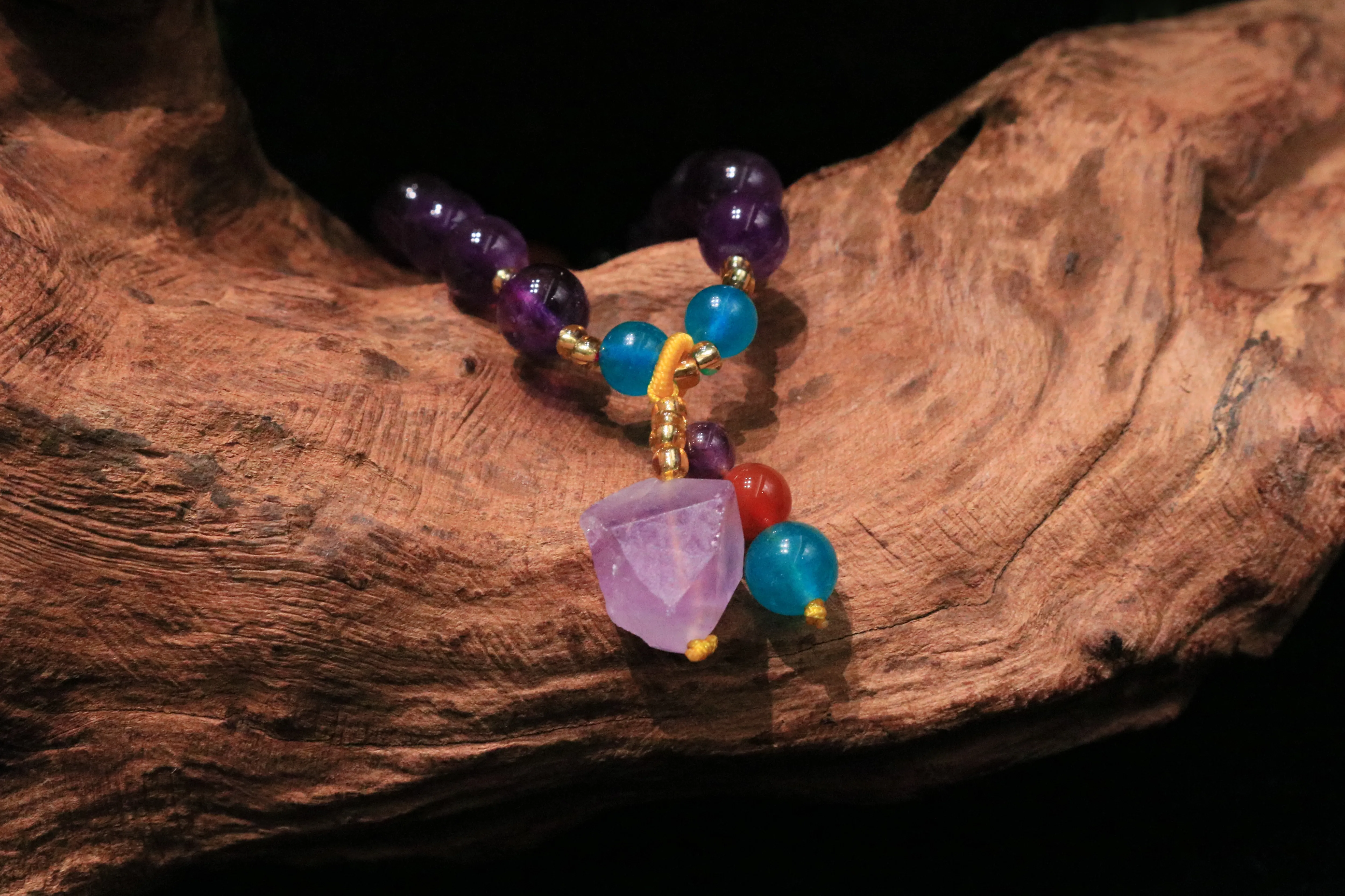 Natural Lavender Amethyst Raw Crystal Bracelet | A Touch of Tranquility and Healing Energy