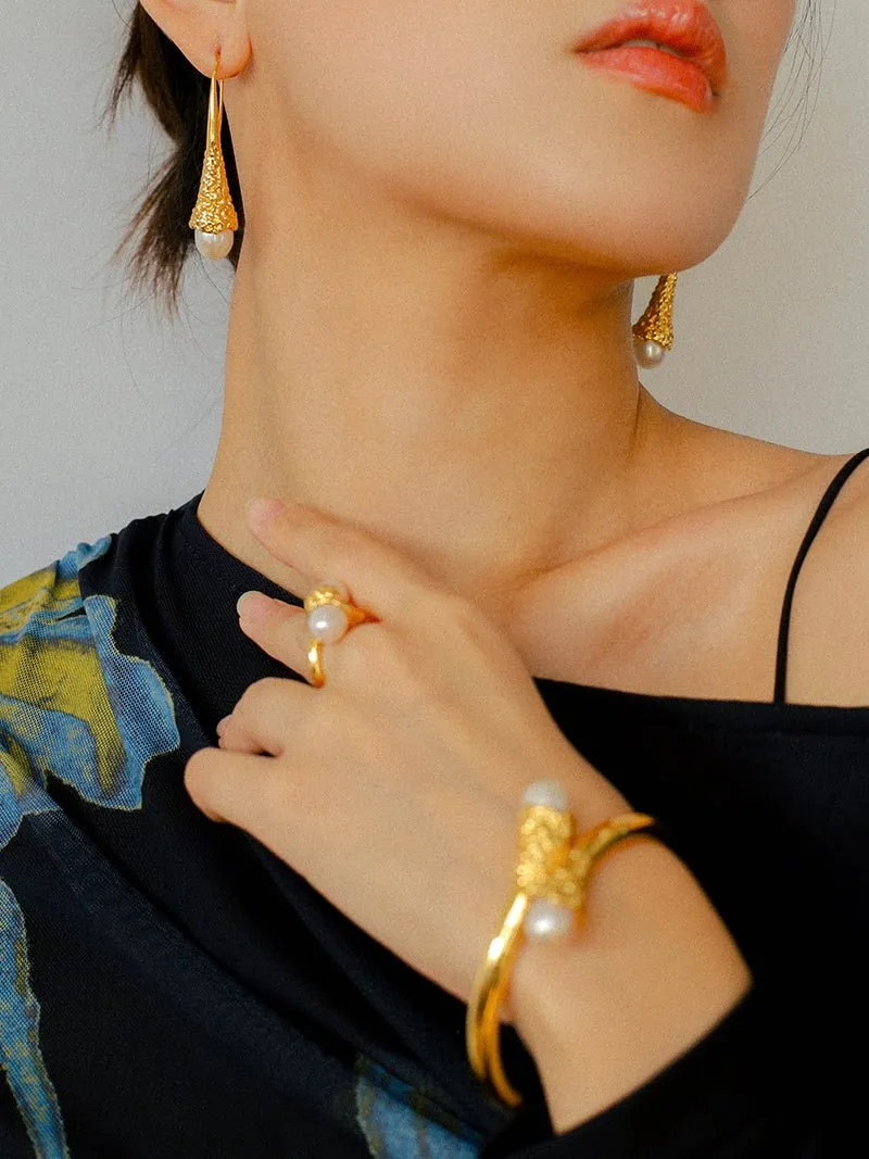 Niche Metal Wind Lava Water Drop Agate Open Bangle Bracelet-Pearl Style