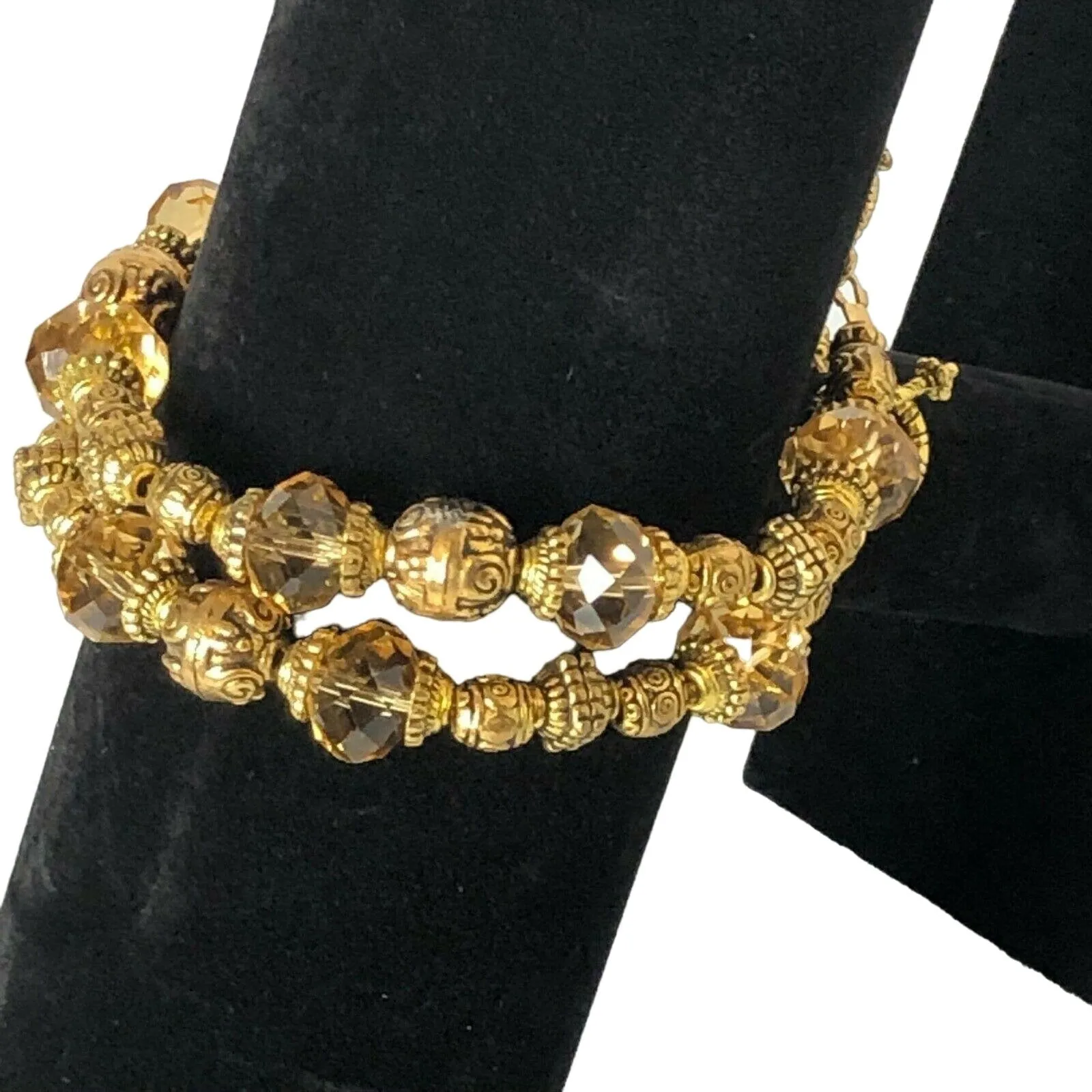 Pair of 2 Vintage Goldtone Beaded Bracelets Toggle Clasp EUC