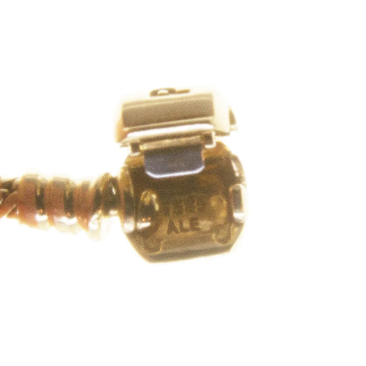 Pandora 14kt Moments Gold Clasp Bracelet