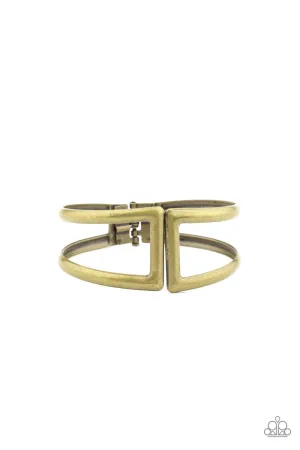 Paparazzi- Geo Glam - Brass Bracelet