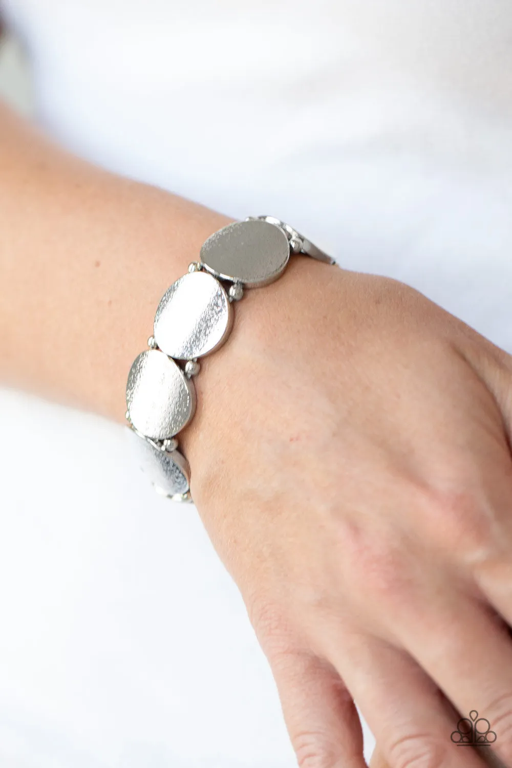Paparazzi - Metallic Spotlight - Silver Bracelet