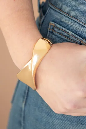 Paparazzi Retro Reflections - Gold Bracelet