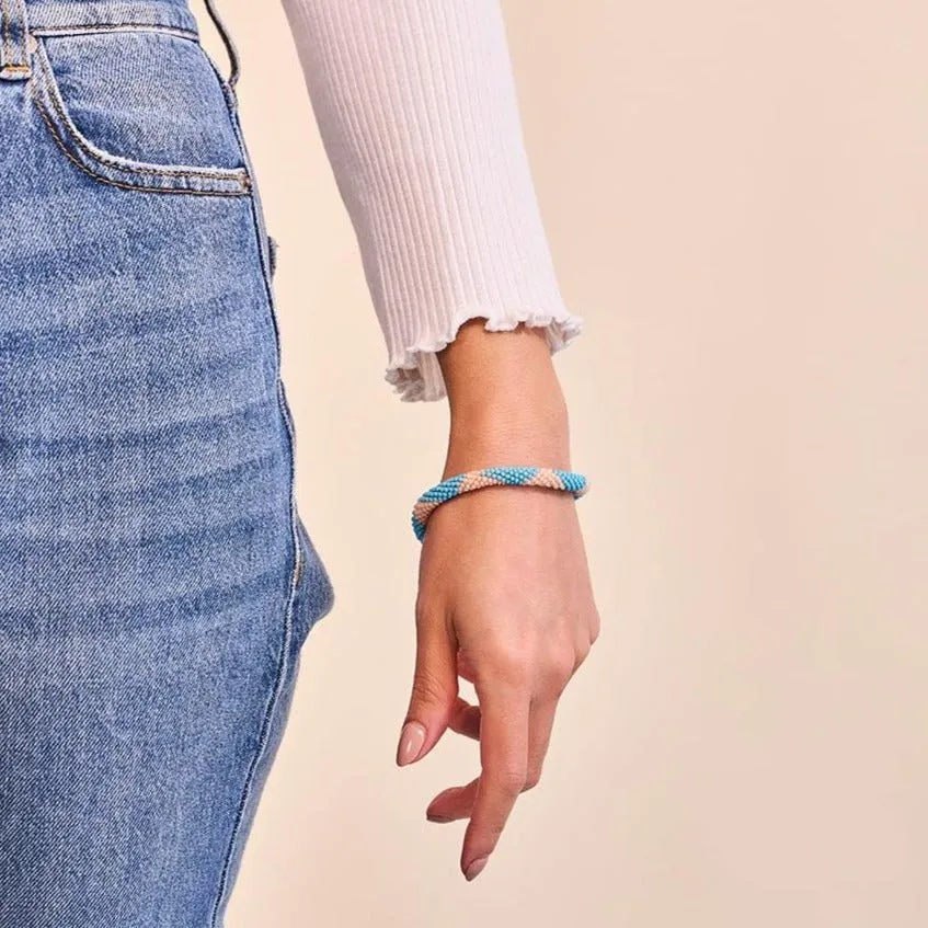 Peachy Sky | Himalayan Glass Bead Bracelet