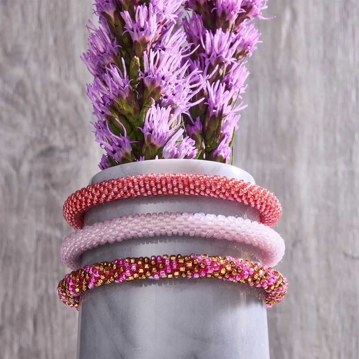 Pink Hibiscus | Himalayan Glass Bead Bracelet