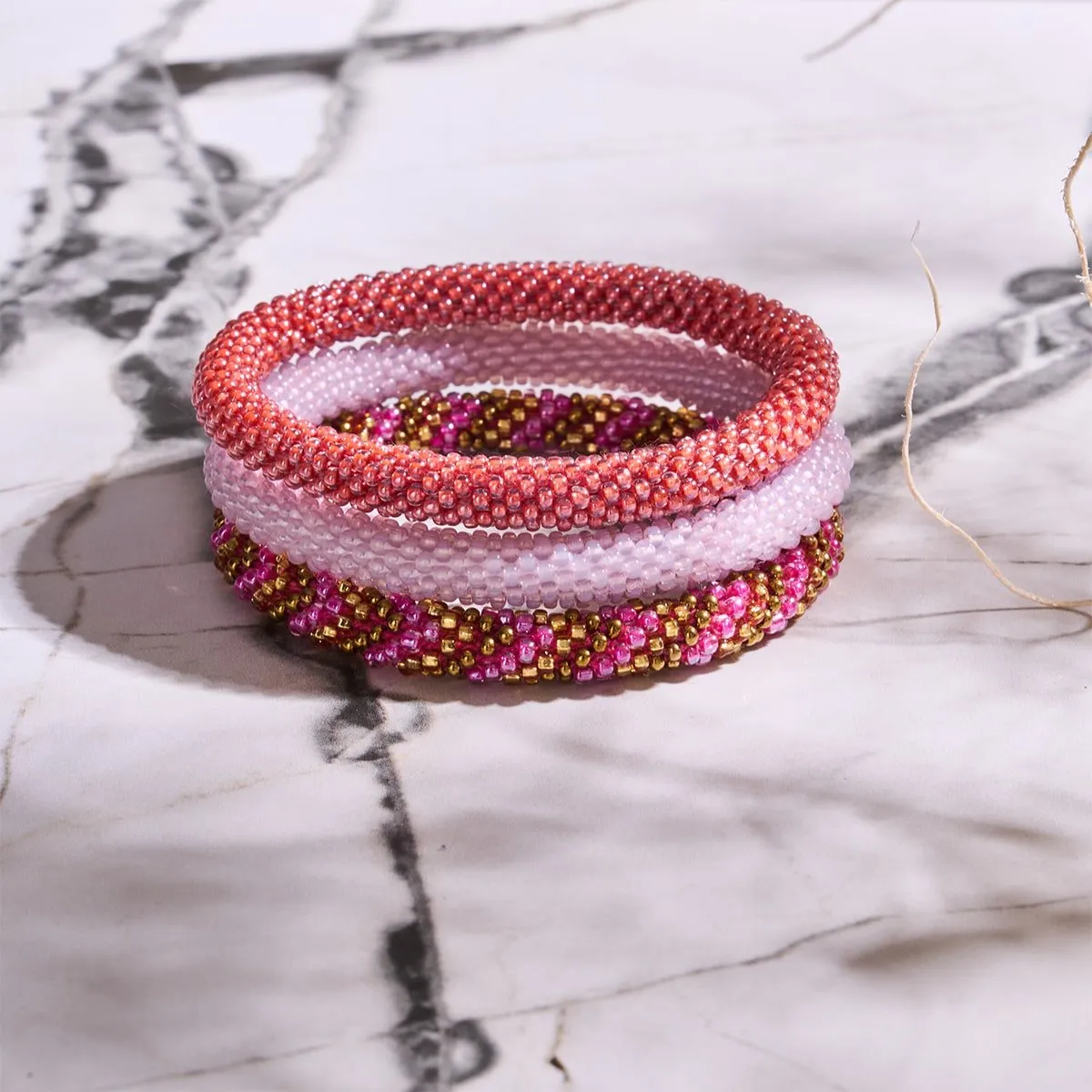 Pink Hibiscus | Himalayan Glass Bead Bracelet
