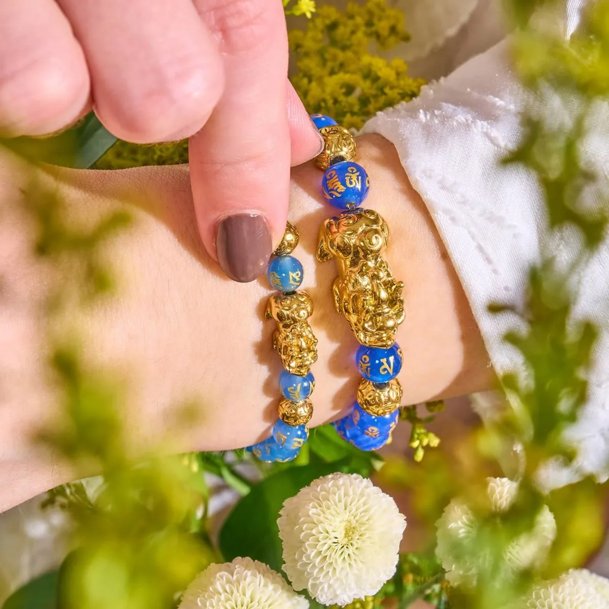 Pixiu Feng Shui Bracelet | WATER Element | Blue Agate x 18k Gold