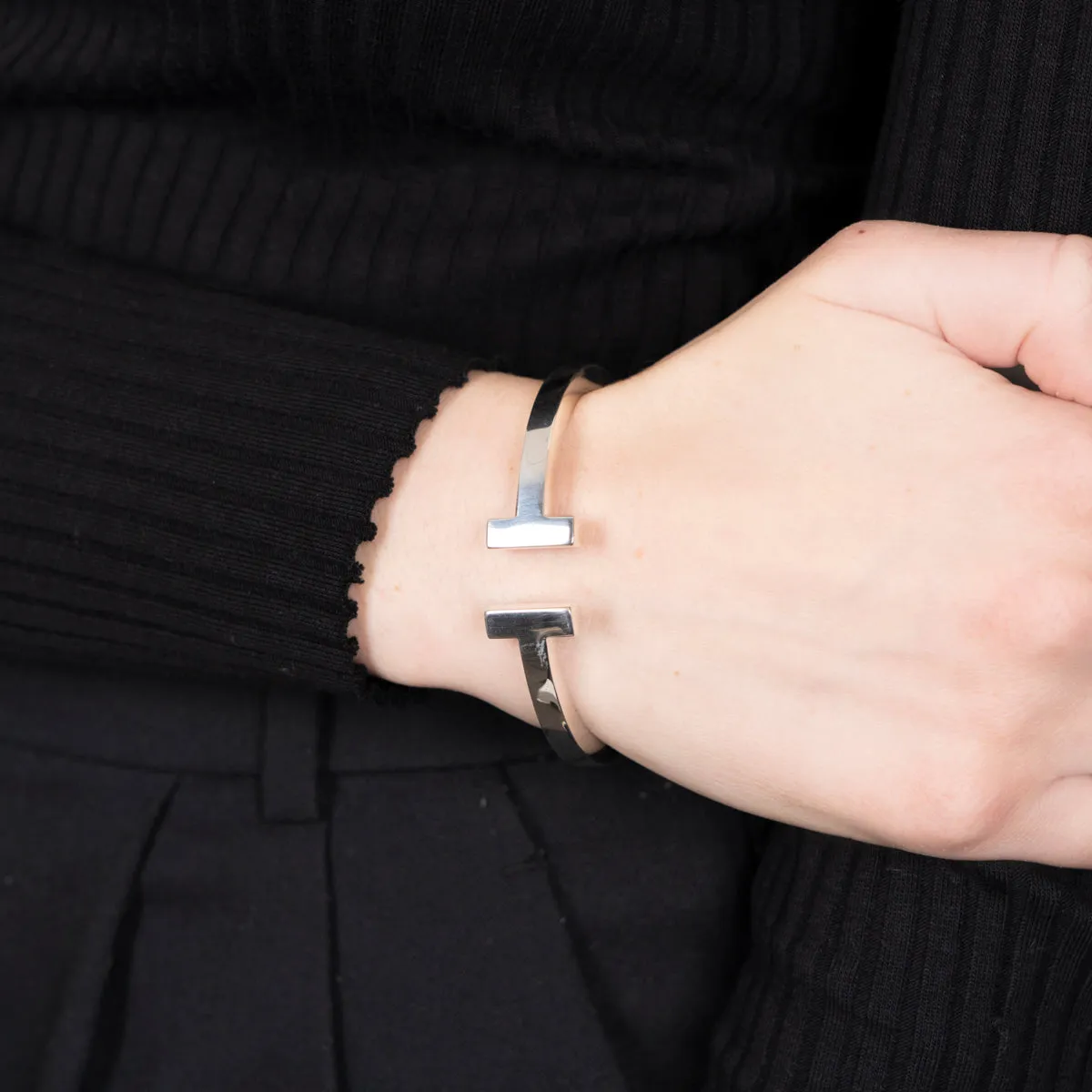 Pre-Owned Tiffany & Co. Wide T Square Cuff
