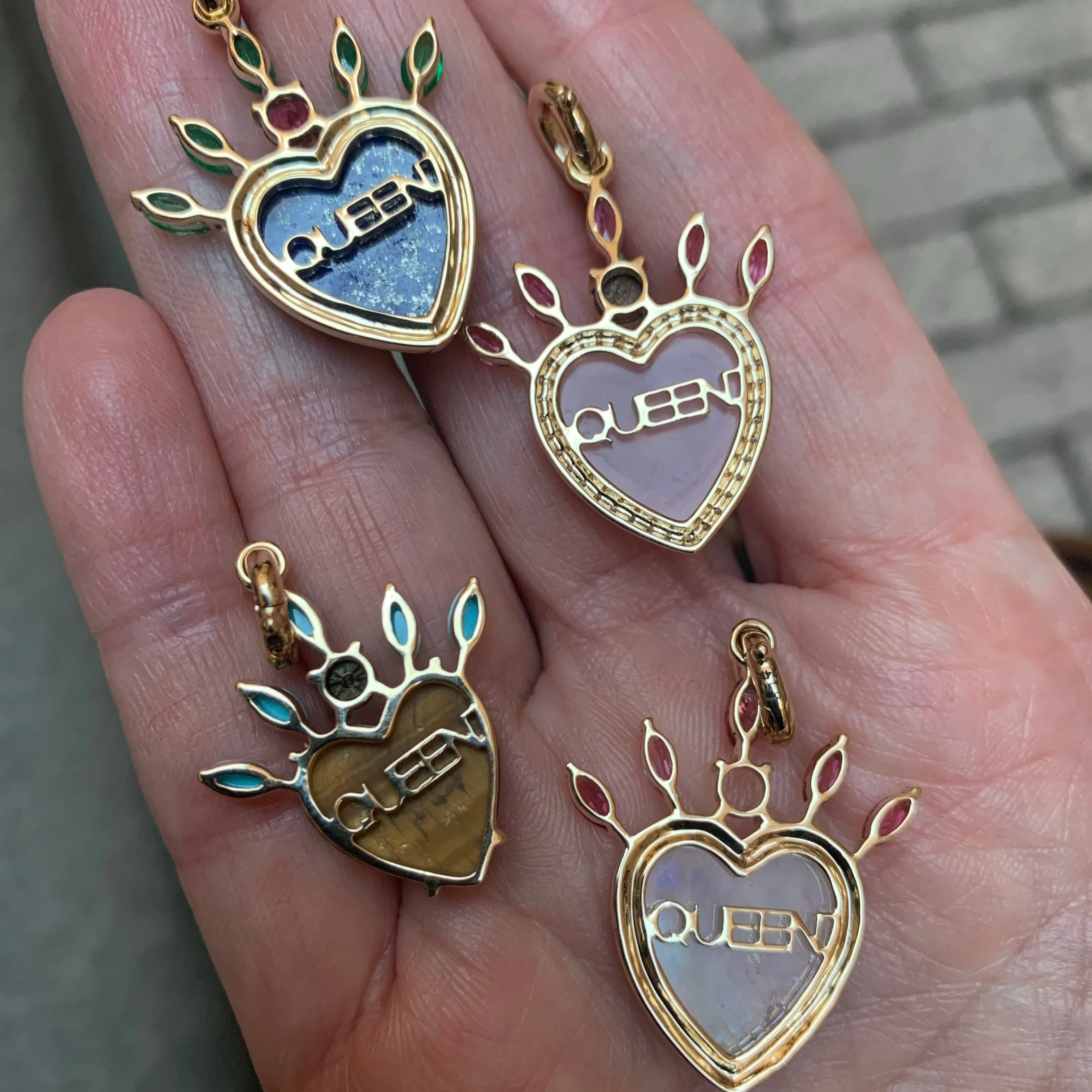 Queen of Hearts Pendant