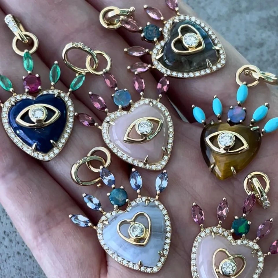 Queen of Hearts Pendant