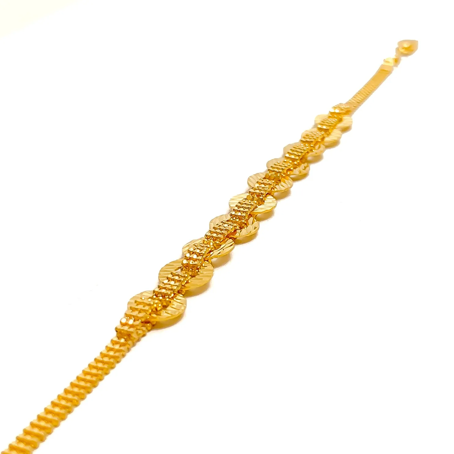 Regal Gleaming 22K Gold Bracelet